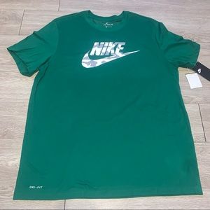 Nike Dri-Fit T-Shirt